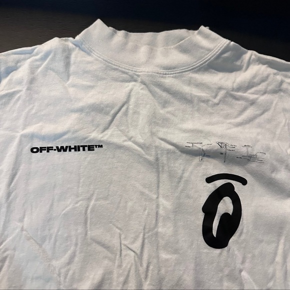 OFF-WHITE SPLIT HALFTONE ARROWS MOCK NECK LONG SLEEVE - Picture 2 of 6